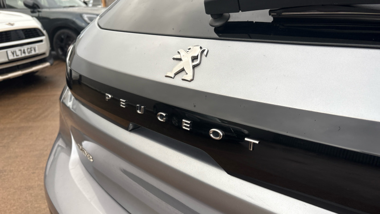 Peugeot 208 1.2 PureTech 130 GT Line 5dr EAT8 Petrol Hatchback